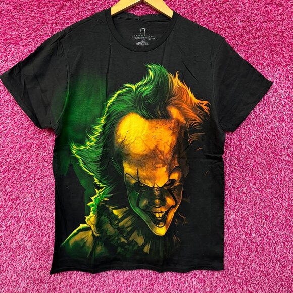 Toxic Pennywise the Clown IT Chapter Two Horror Movie Tee M - Picture 1 of 4